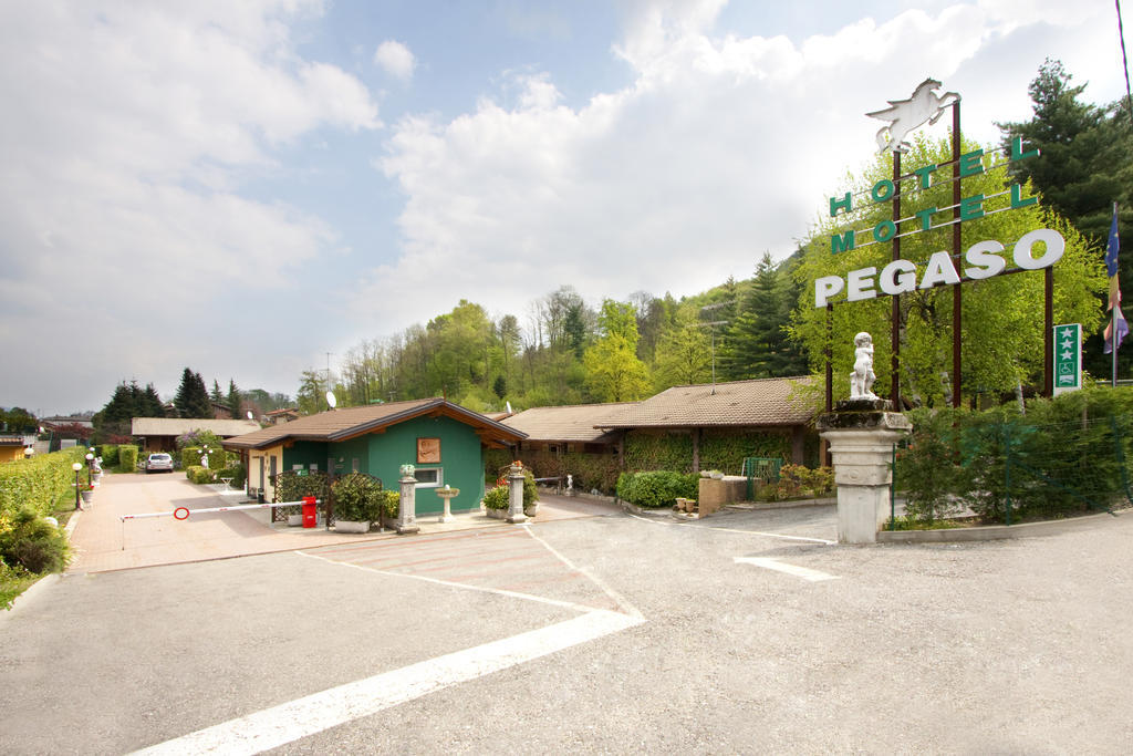 Motel-Hotel Pegaso Marzio Luaran gambar